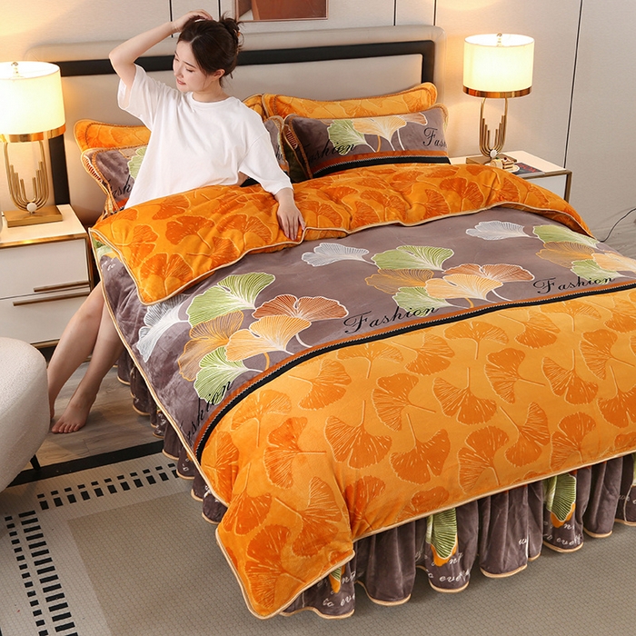 91家纺网 家纺一手货源 找家纺 （总）栩裕纺织 2025新款230高克重牛奶绒法莱绒印花四件套-直播热款8斤半