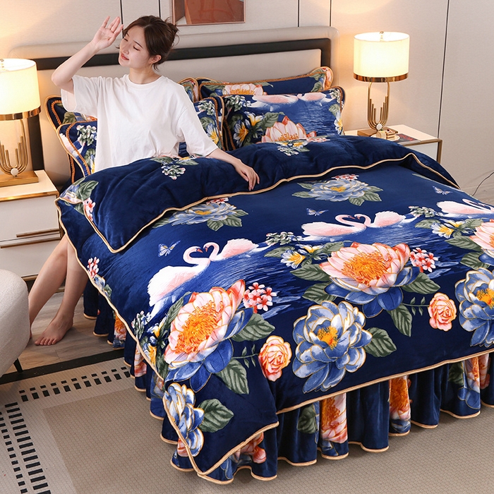 91家纺网 家纺一手货源 找家纺 （总）栩裕纺织 2025新款230高克重牛奶绒法莱绒印花四件套-直播热款8斤半