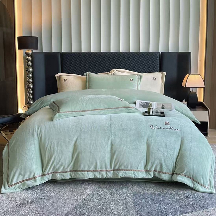 91家纺网 家纺一手货源 找家纺 （总）未来家居 2025新款工艺款绣花绒四件套-名品之光