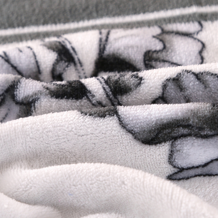 91家纺网 家纺一手货源 找家纺 栩裕纺织 2025新款230高克重牛奶绒法莱绒印花四件套-直播热款8斤半 素色花卉