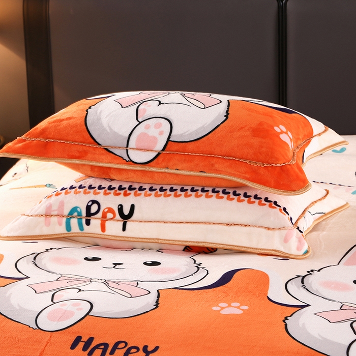 91家纺网 家纺一手货源 找家纺 栩裕纺织 2025新款230高克重牛奶绒法莱绒印花四件套-直播热款8斤半 秘密花园绿