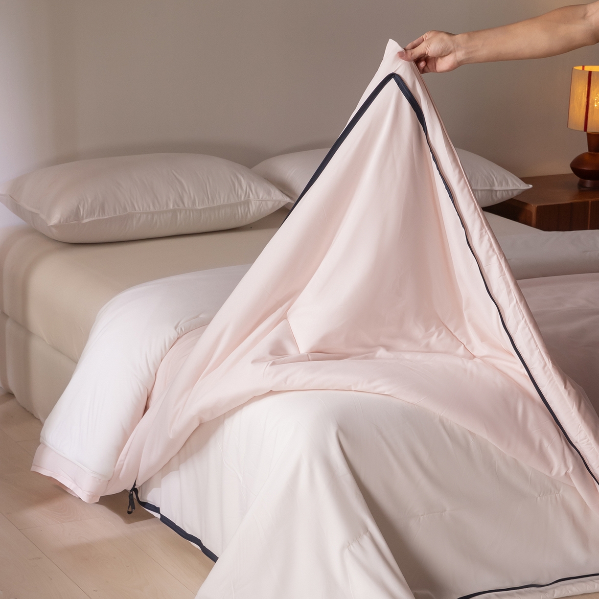 91家纺网 家纺一手货源 找家纺 （总）大红帽家纺 2025新款亲肤柔软舒适四季被子被芯