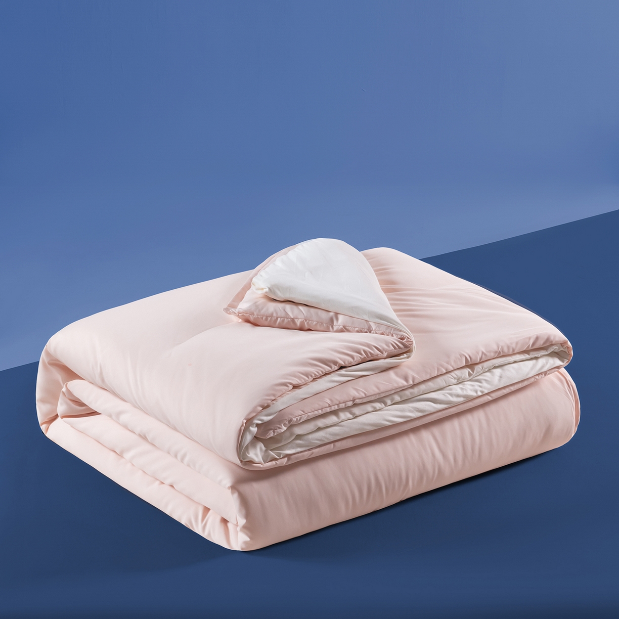 91家纺网 家纺一手货源 找家纺 （总）大红帽家纺 2025新款亲肤柔软舒适四季被子被芯