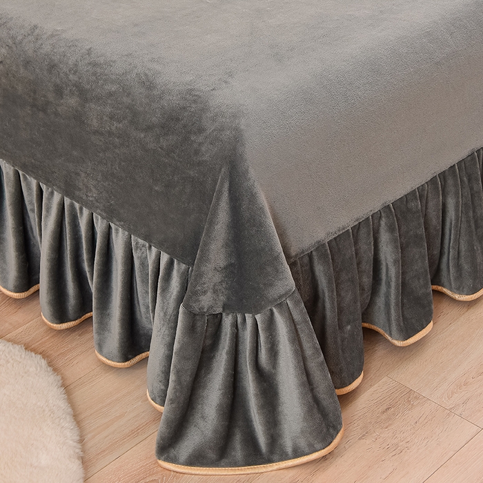 91家纺网 家纺一手货源 找家纺 栩裕纺织 2025新款230高克重牛奶绒法莱绒印花四件套-直播热款8斤半 情定今生