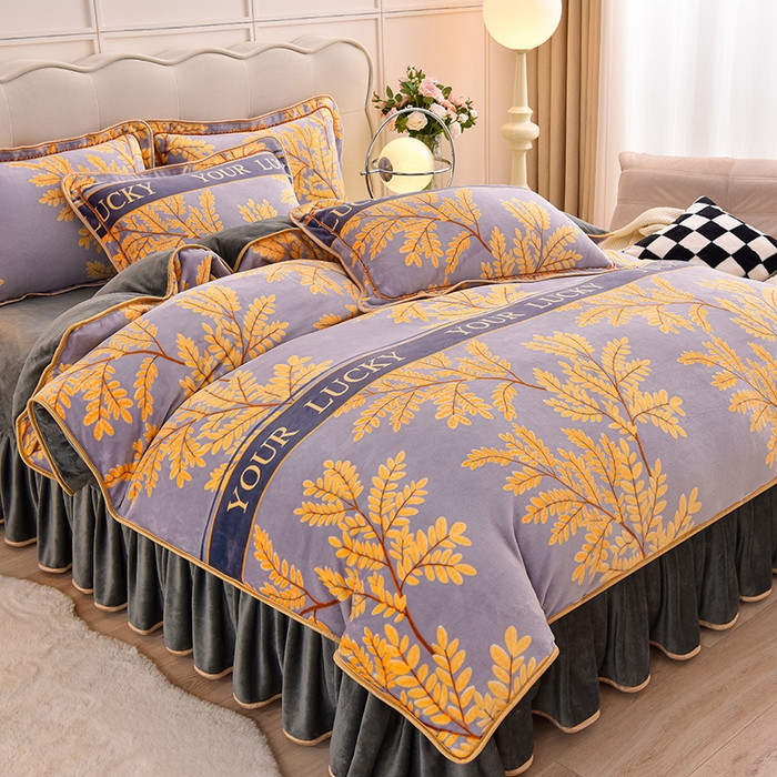 91家纺网 家纺一手货源 找家纺 栩裕纺织 2025新款230高克重牛奶绒法莱绒印花四件套-直播热款8斤半 情定今生