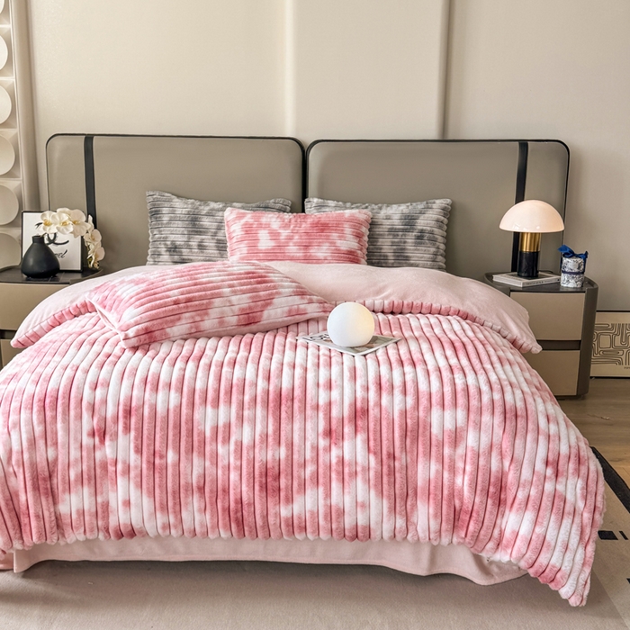 91家纺网 家纺一手货源 找家纺 （总）酱子 2025新款A类抽条渐变泡泡兔毛绒兔兔绒牛奶绒四件套