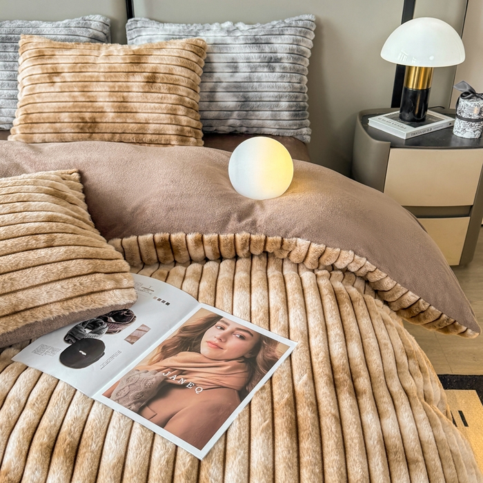 91家纺网 家纺一手货源 找家纺 酱子 2025新款A类抽条渐变泡泡兔毛绒兔兔绒牛奶绒四件套 渐变彩泡泡-咖