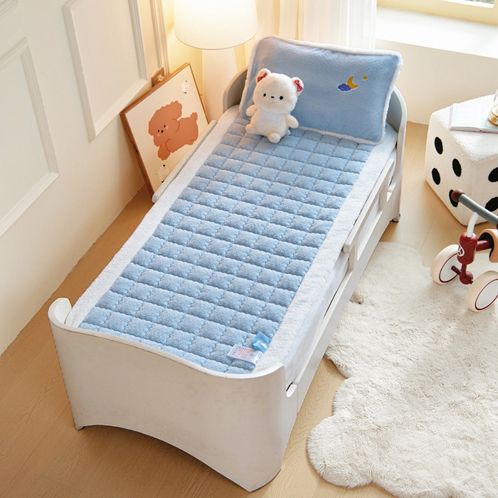 91家纺网 家纺一手货源 找家纺 御棉坊 2025新款A类艾尼绒手包边暖绒床垫 艾尼绒蓝