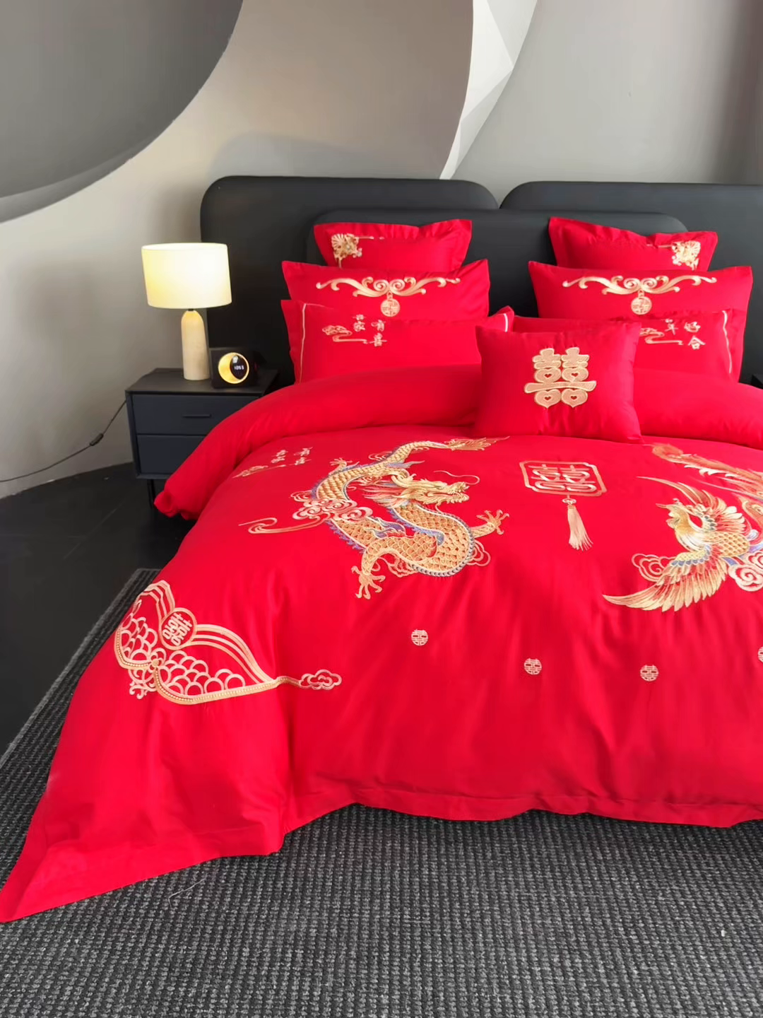 91家纺网 家纺一手货源 找家纺 娇伊诗婚庆 2025新款刺绣工艺全棉婚庆四件套系列 龙凤贺喜