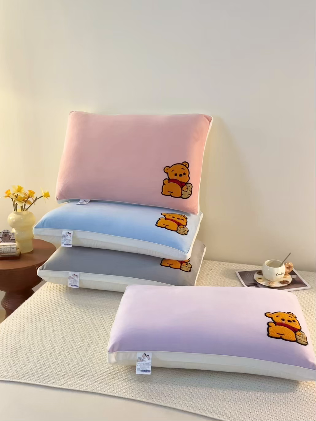 91家纺网 家纺一手货源 找家纺 （总）仁宇枕业 2025新款新品毛巾绣可爱卡通枕枕头枕芯-小熊嘟嘟