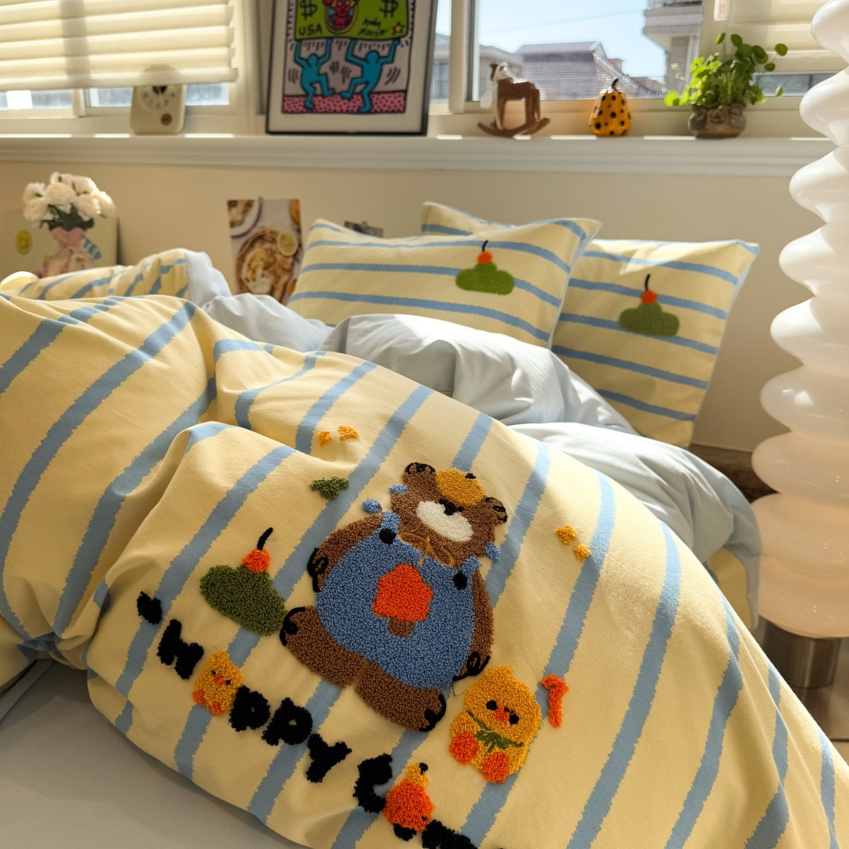 91家纺网 家纺一手货源 找家纺 觅糖家纺 2025新款全棉磨毛原创毛巾绣系列四件套 欢乐小熊