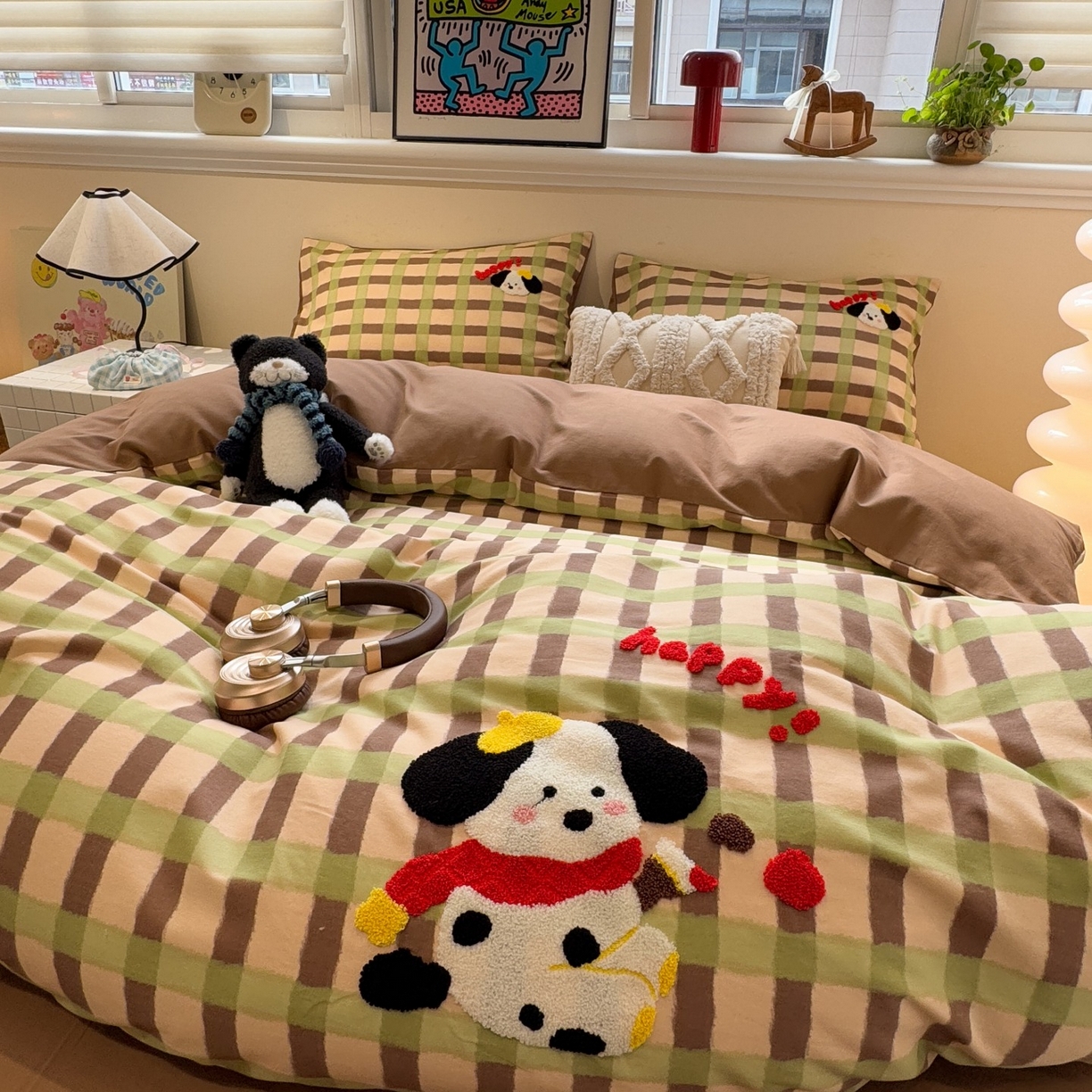 91家纺网 家纺一手货源 找家纺 觅糖家纺 2025新款全棉磨毛原创毛巾绣系列四件套 围脖小狗