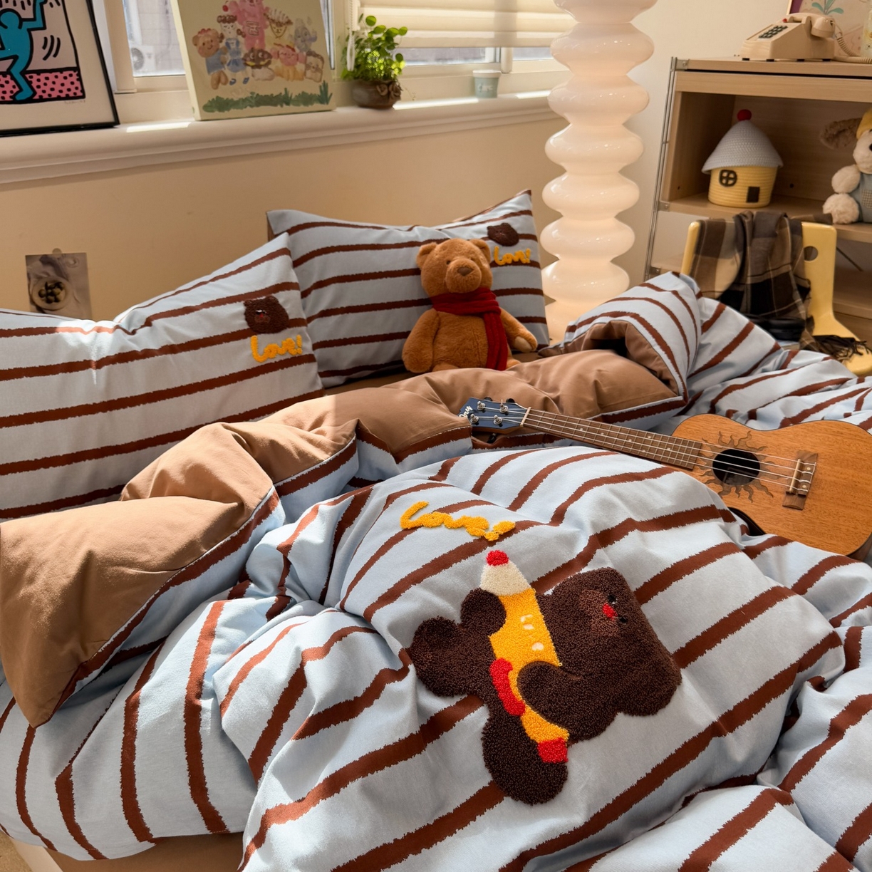 91家纺网 家纺一手货源 找家纺 觅糖家纺 2025新款全棉磨毛原创毛巾绣系列四件套 蜡笔小熊