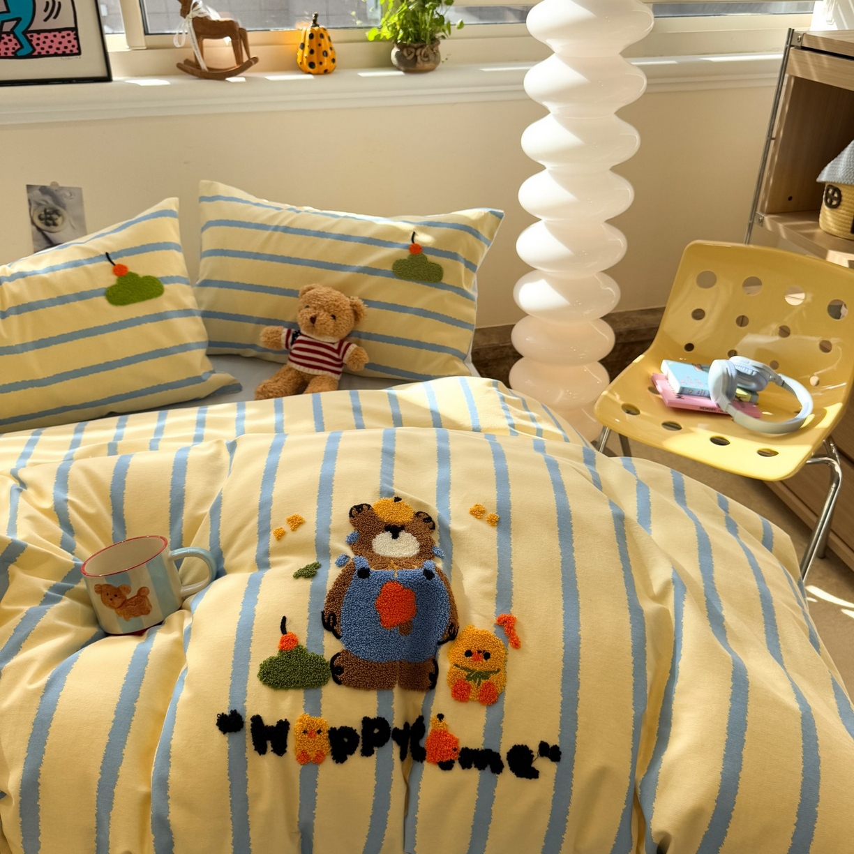 91家纺网 家纺一手货源 找家纺 觅糖家纺 2025新款全棉磨毛原创毛巾绣系列四件套 欢乐小熊