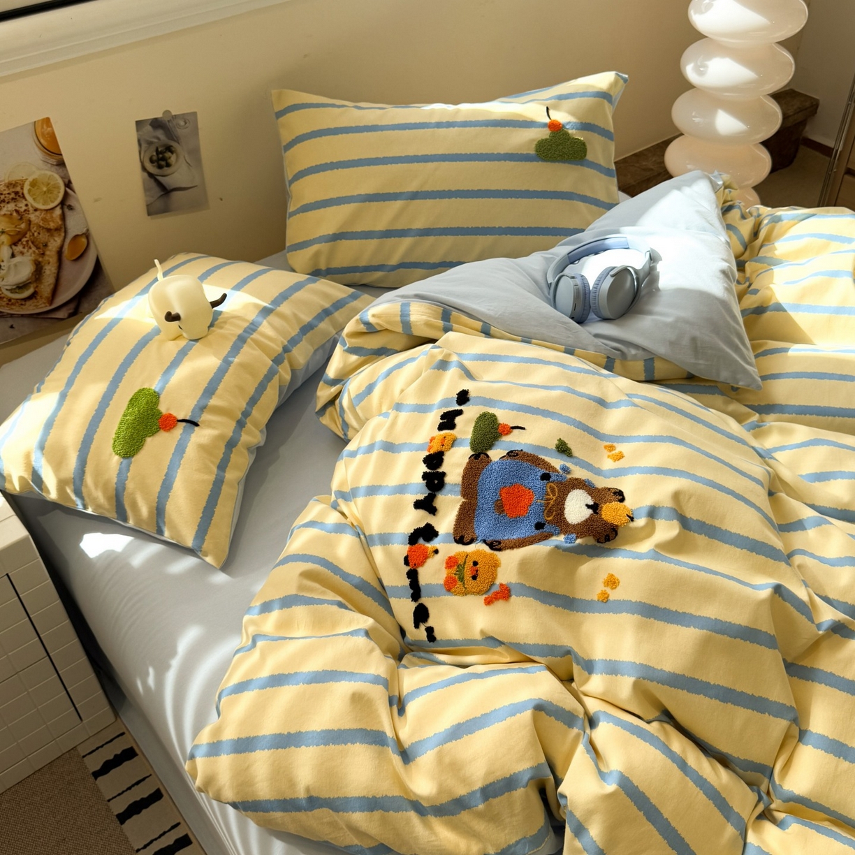 91家纺网 家纺一手货源 找家纺 觅糖家纺 2025新款全棉磨毛原创毛巾绣系列四件套 欢乐小熊