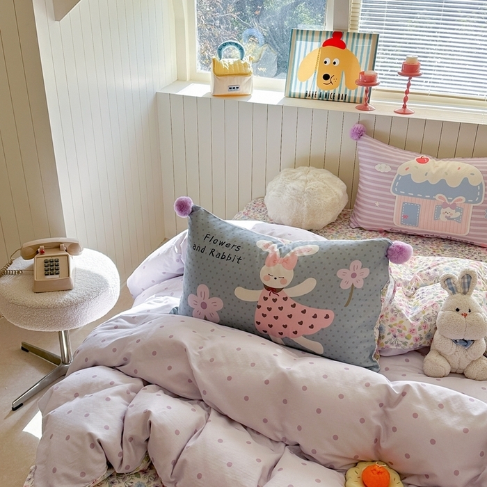 91家纺网 家纺一手货源 找家纺 [91家纺网精选] 新款双层纱球球款四件套碎花点点