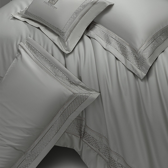 91家纺网 家纺一手货源 找家纺 （总）诗黛尔 2025秋冬新款长绒棉刺绣四件套-罗意威系列