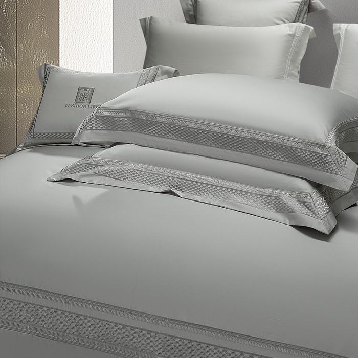 91家纺网 家纺一手货源 找家纺 （总）诗黛尔 2025秋冬新款长绒棉刺绣四件套-罗意威系列