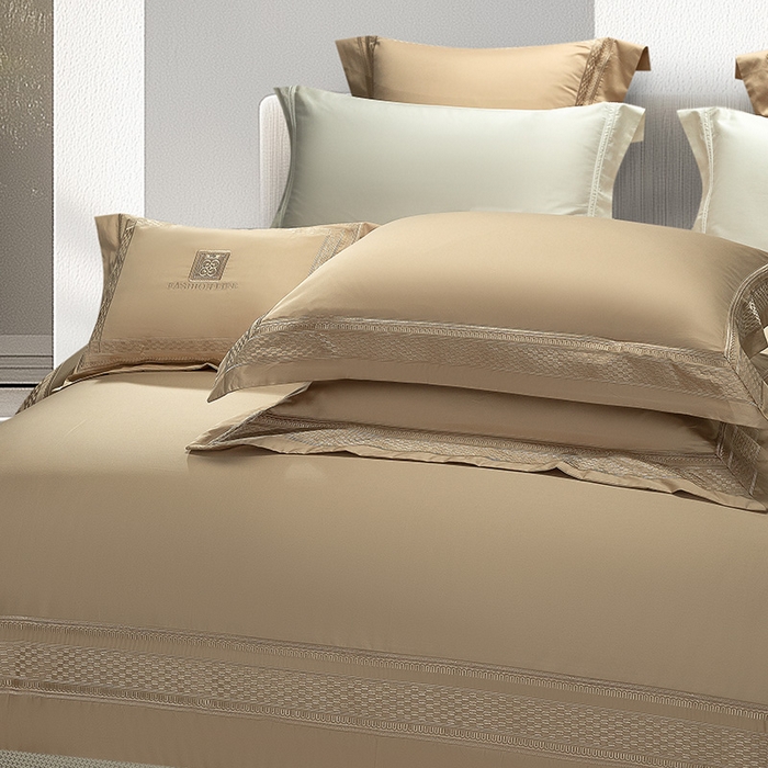 91家纺网 家纺一手货源 找家纺 诗黛尔 2025秋冬新款长绒棉刺绣四件套-罗意威系列 卡其色