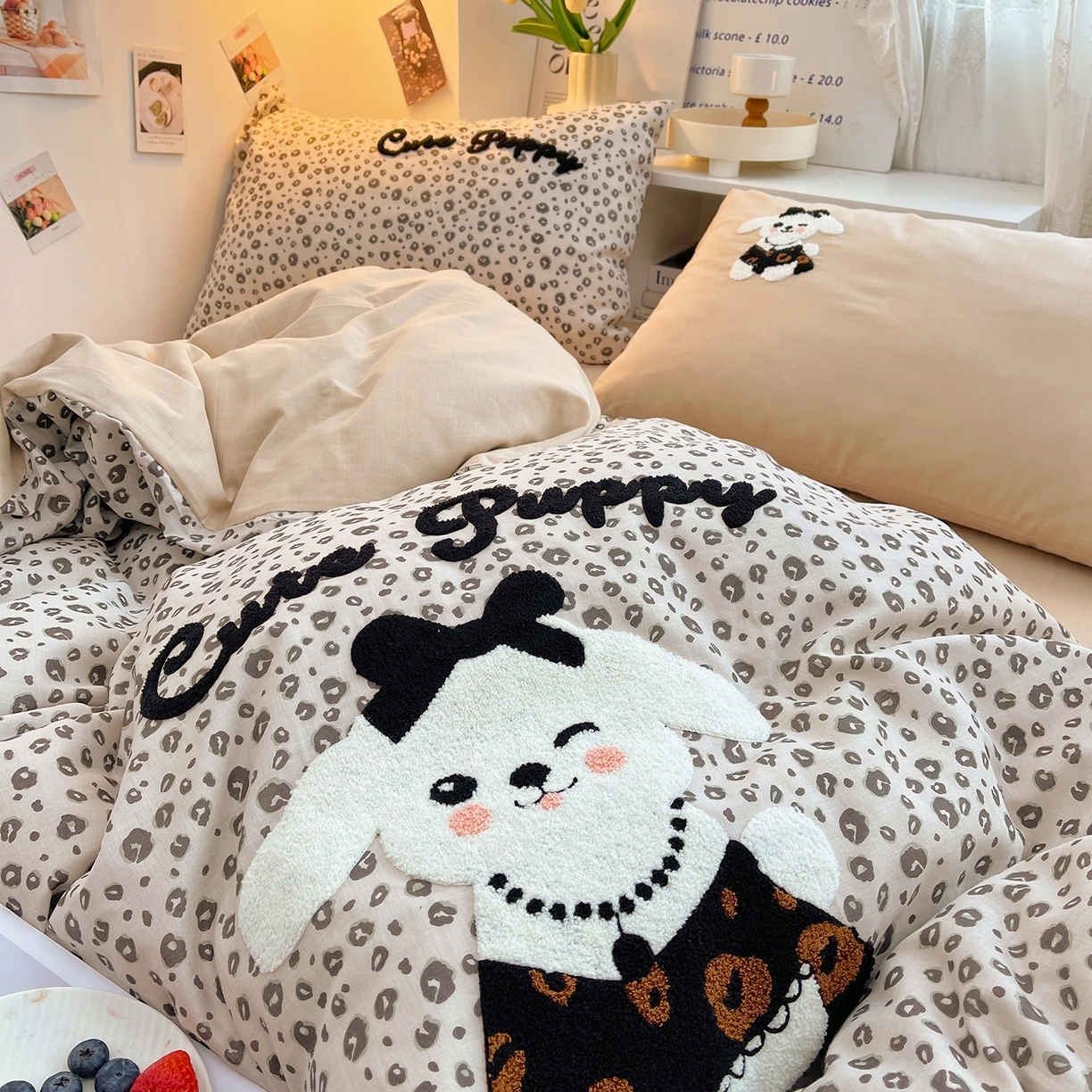 91家纺网 家纺一手货源 找家纺 [91家纺网精选] 2025春夏新款双层纱卡通毛巾绣四件套