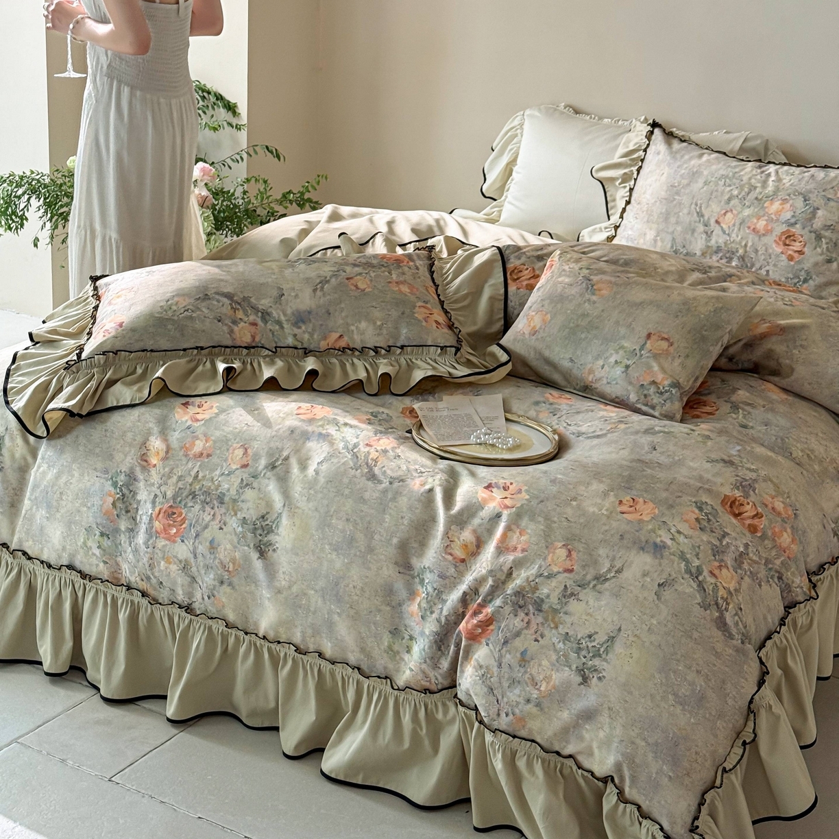 91家纺网 家纺一手货源 找家纺 [91家纺网精选] 2025新款印花法式双头木耳边四件套