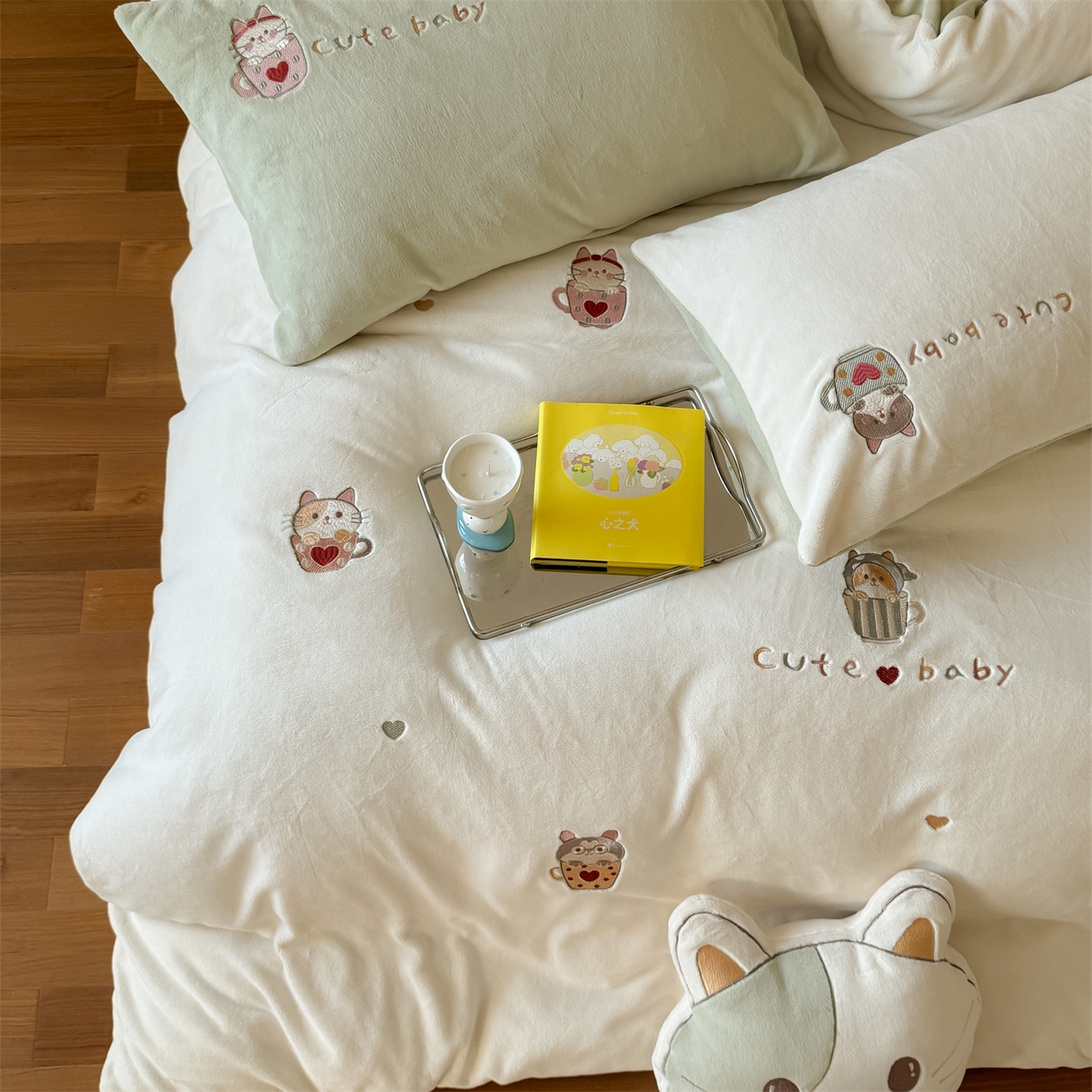 91家纺网 家纺一手货源 找家纺 （总）FORTWO家纺原创设计（FOR TWO家纺） 2025新款230克牛奶绒绣花小清新四件套