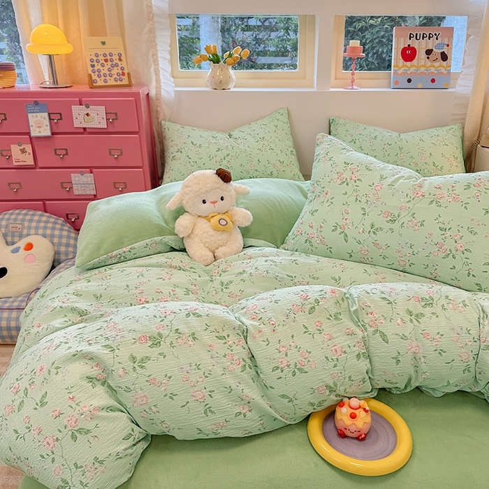 91家纺网 家纺一手货源 找家纺 壹号库家纺 2025新款皱皱纱舒暖绒四件套 木兮绿