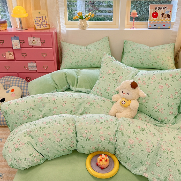 91家纺网 家纺一手货源 找家纺 壹号库家纺 2025新款皱皱纱舒暖绒四件套 木兮绿