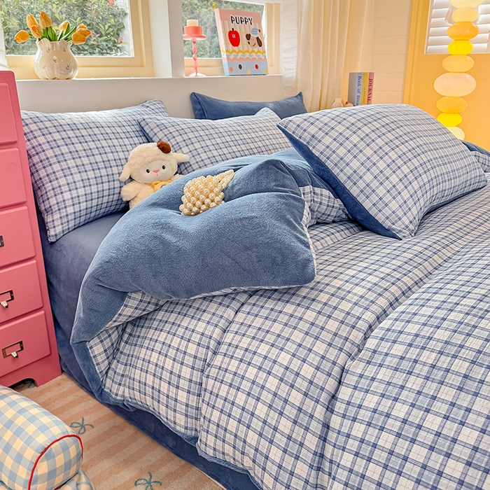 91家纺网 家纺一手货源 找家纺 壹号库家纺 2025新款皱皱纱舒暖绒四件套 无印兰格