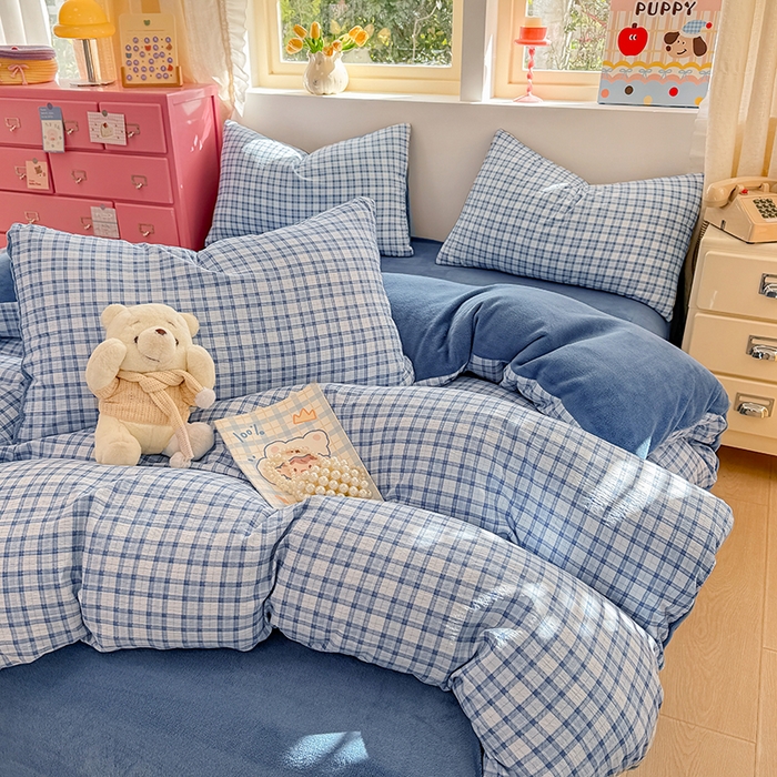 91家纺网 家纺一手货源 找家纺 壹号库家纺 2025新款皱皱纱舒暖绒四件套 无印兰格