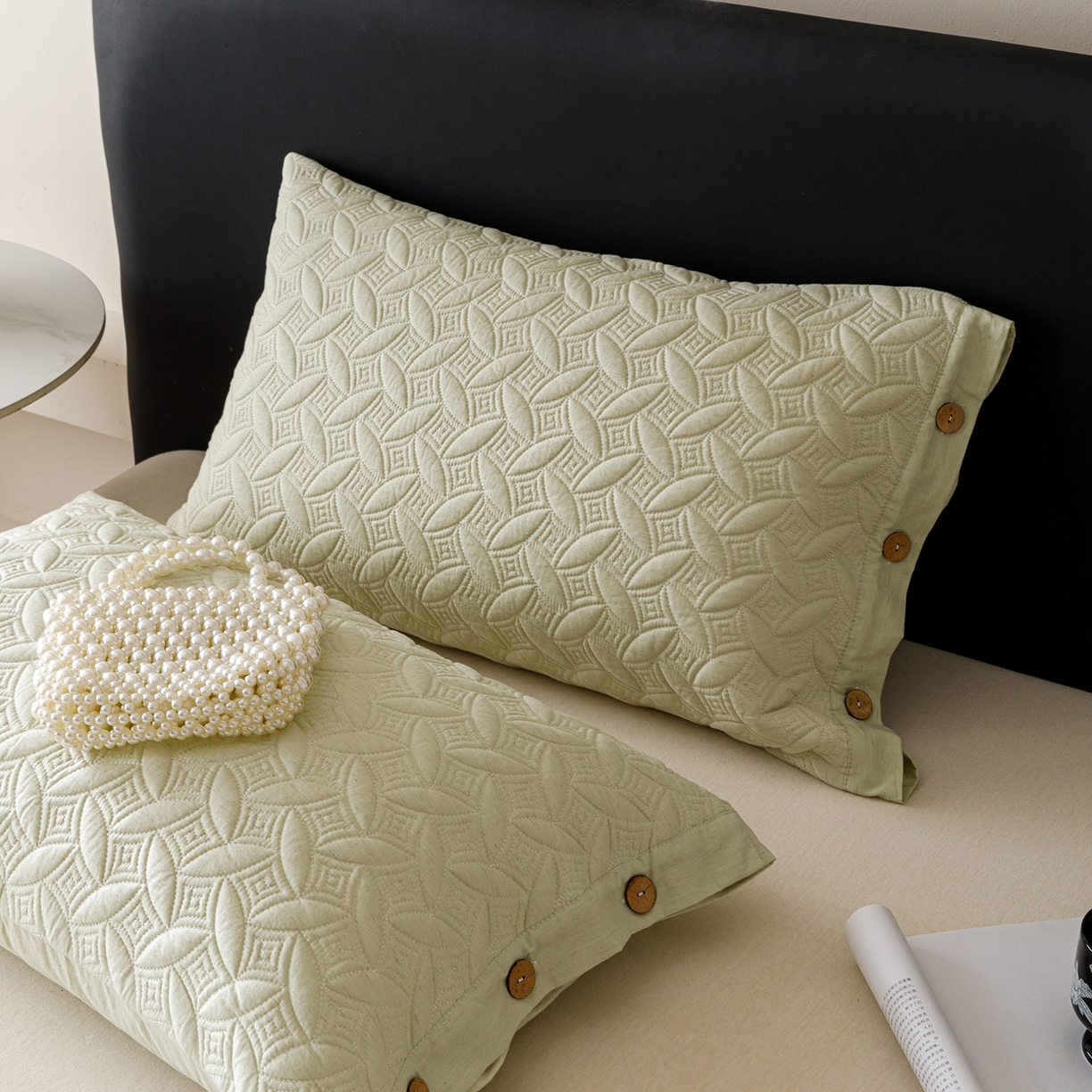 91家纺网 家纺一手货源 找家纺 爱港家纺 2025新款纯色棉麻亚麻枕套加厚绗缝夹棉双面高级枕头套 棉麻-柔绿