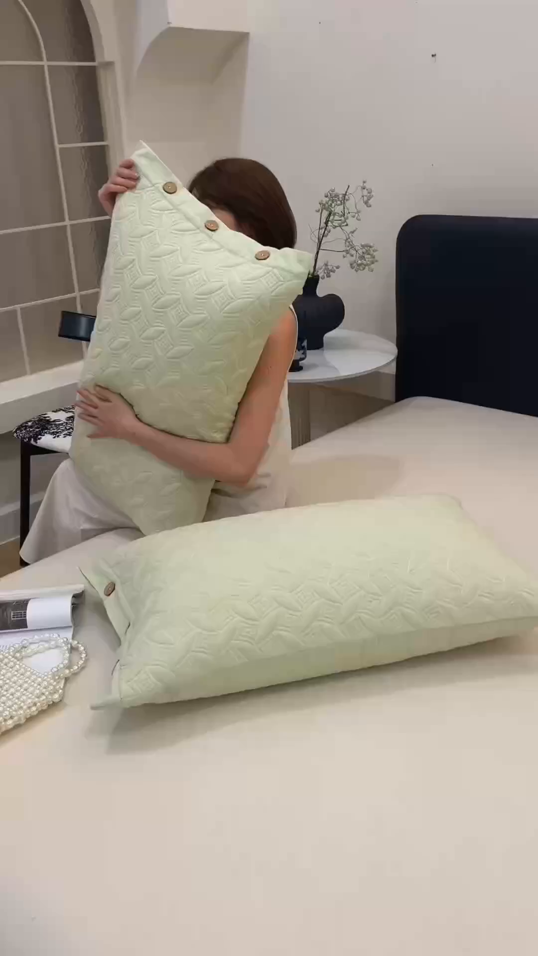 91家纺网 家纺一手货源 找家纺 爱港家纺 2025新款纯色棉麻亚麻枕套加厚绗缝夹棉双面高级枕头套 棉麻-柔绿