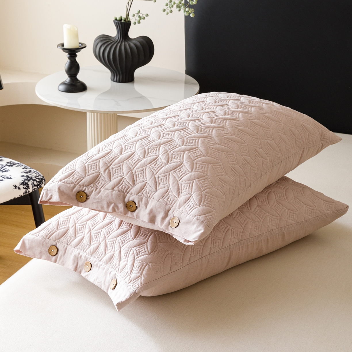 91家纺网 家纺一手货源 找家纺 爱港家纺 2025新款纯色棉麻亚麻枕套加厚绗缝夹棉双面高级枕头套 棉麻-檀粉