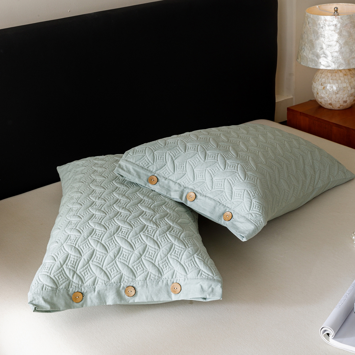 91家纺网 家纺一手货源 找家纺 爱港家纺 2025新款纯色棉麻亚麻枕套加厚绗缝夹棉双面高级枕头套 棉麻-雾兰