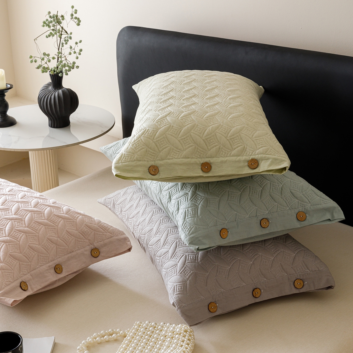 91家纺网 家纺一手货源 找家纺 爱港家纺 2025新款纯色棉麻亚麻枕套加厚绗缝夹棉双面高级枕头套 组合