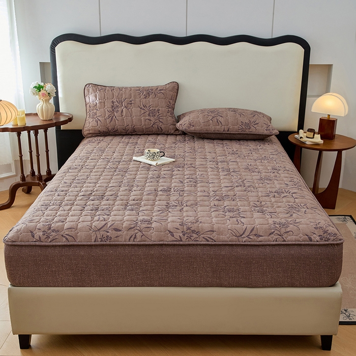 91家纺网 家纺一手货源 找家纺 圣比熊 2025新款原麻夹棉床笠机洗家用防滑透气四季款加厚床罩床垫床单保护套三件套 素锦