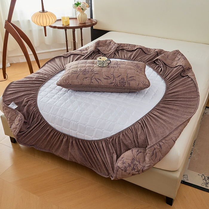 91家纺网 家纺一手货源 找家纺 圣比熊 2025新款原麻夹棉床笠机洗家用防滑透气四季款加厚床罩床垫床单保护套三件套 素锦