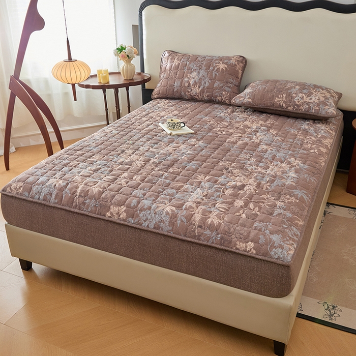 91家纺网 家纺一手货源 找家纺 圣比熊 2025新款原麻夹棉床笠机洗家用防滑透气四季款加厚床罩床垫床单保护套三件套 金枝玉叶