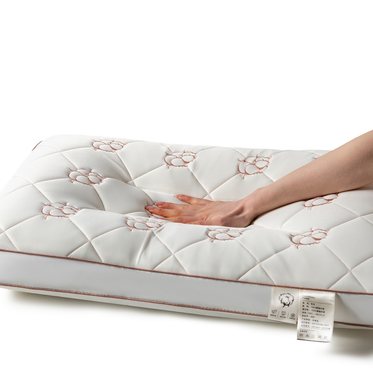 91家纺网 家纺一手货源 找家纺 小米枕芯 2025新款棉花刺绣枕枕头枕芯 棉花刺绣枕-立体吊带中枕