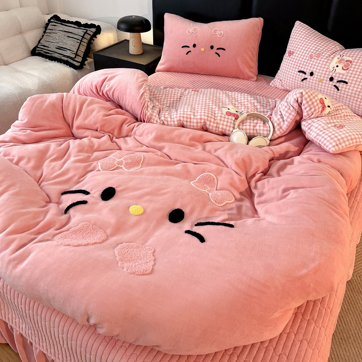 富米莱（原臻工厂） 2025新款牛奶绒猫咪毛巾绣床盖床裙四件套 粉皮猫猫