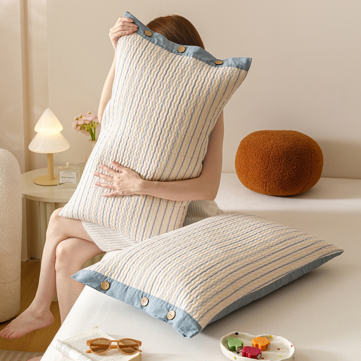 爱港家纺 2025新款全棉色织水洗加厚绗缝夹棉防头油双面枕头套单品枕套单件枕套 小时代蓝