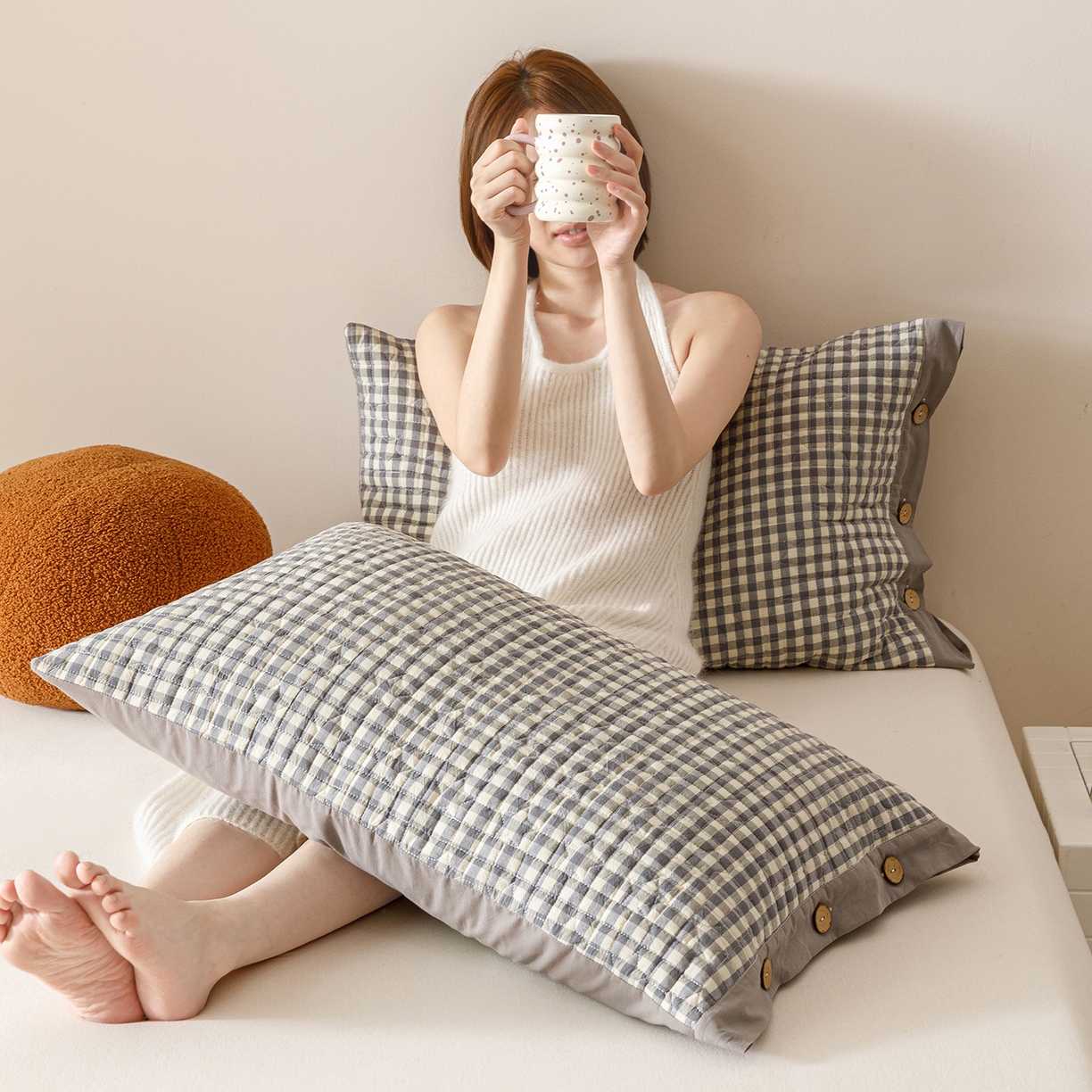 91家纺网 家纺一手货源 找家纺 爱港家纺 2025新款全棉色织水洗加厚绗缝夹棉防头油双面枕头套单品枕套单件枕套 格温特灰