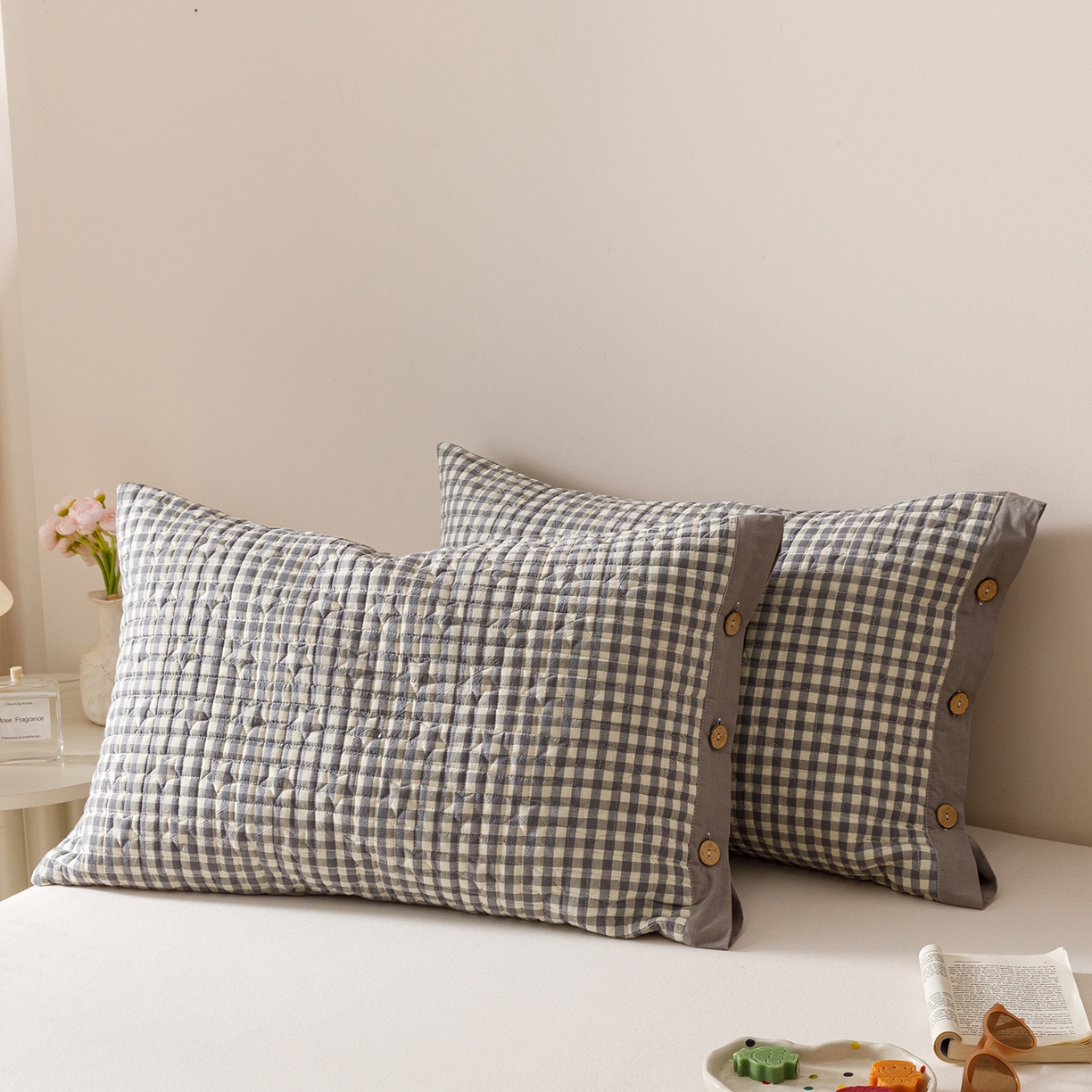 91家纺网 家纺一手货源 找家纺 爱港家纺 2025新款全棉色织水洗加厚绗缝夹棉防头油双面枕头套单品枕套单件枕套 格温特灰