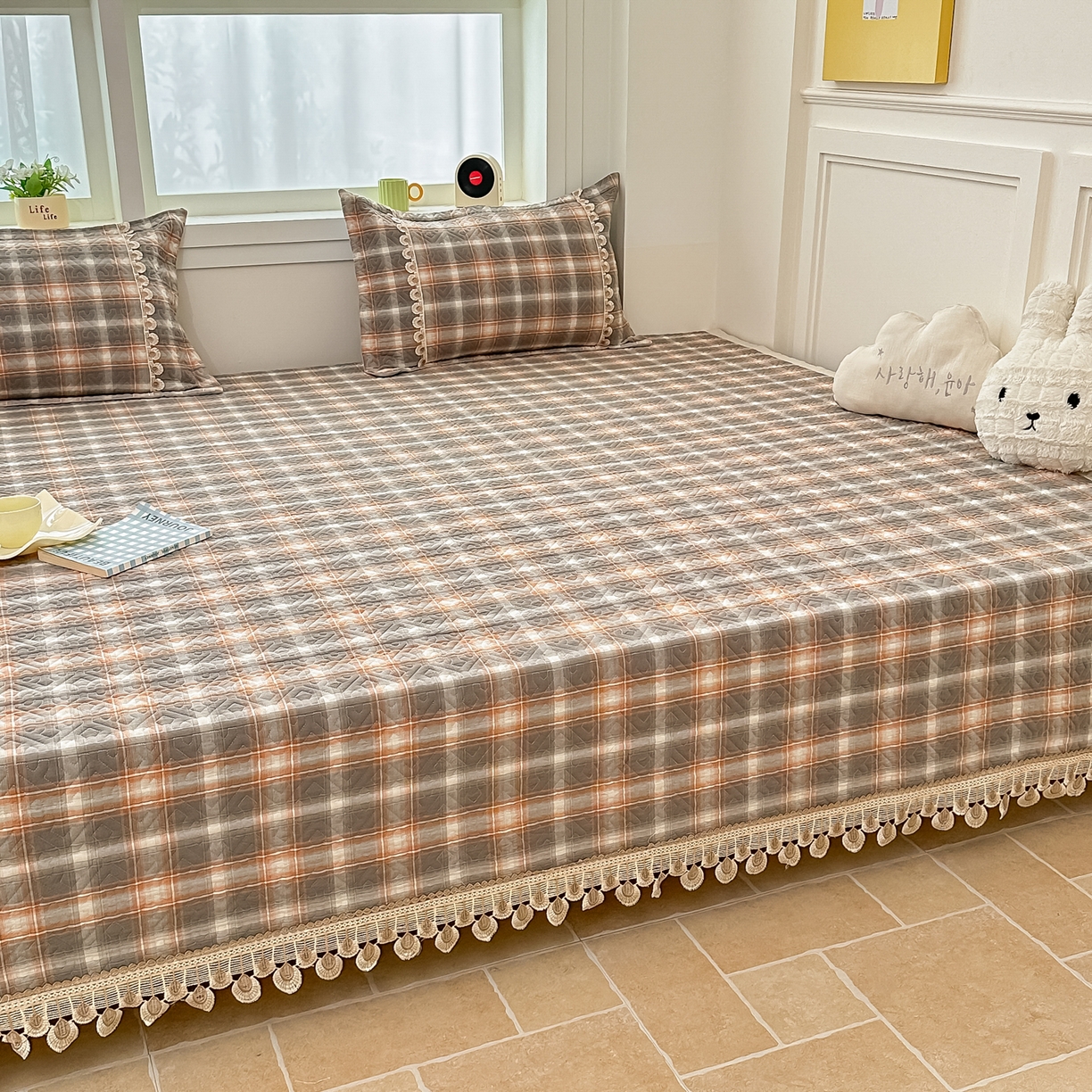 91家纺网 家纺一手货源 找家纺 手艺人家纺 2025新款全棉夹棉绗缝印花床盖炕盖系列 SX02