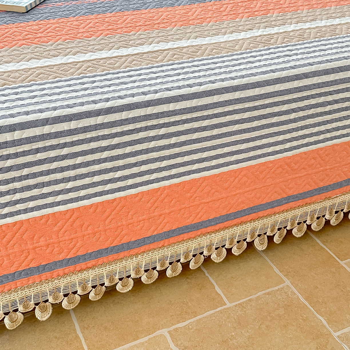 91家纺网 家纺一手货源 找家纺 手艺人家纺 2025新款全棉夹棉绗缝印花床盖炕盖系列 SX01