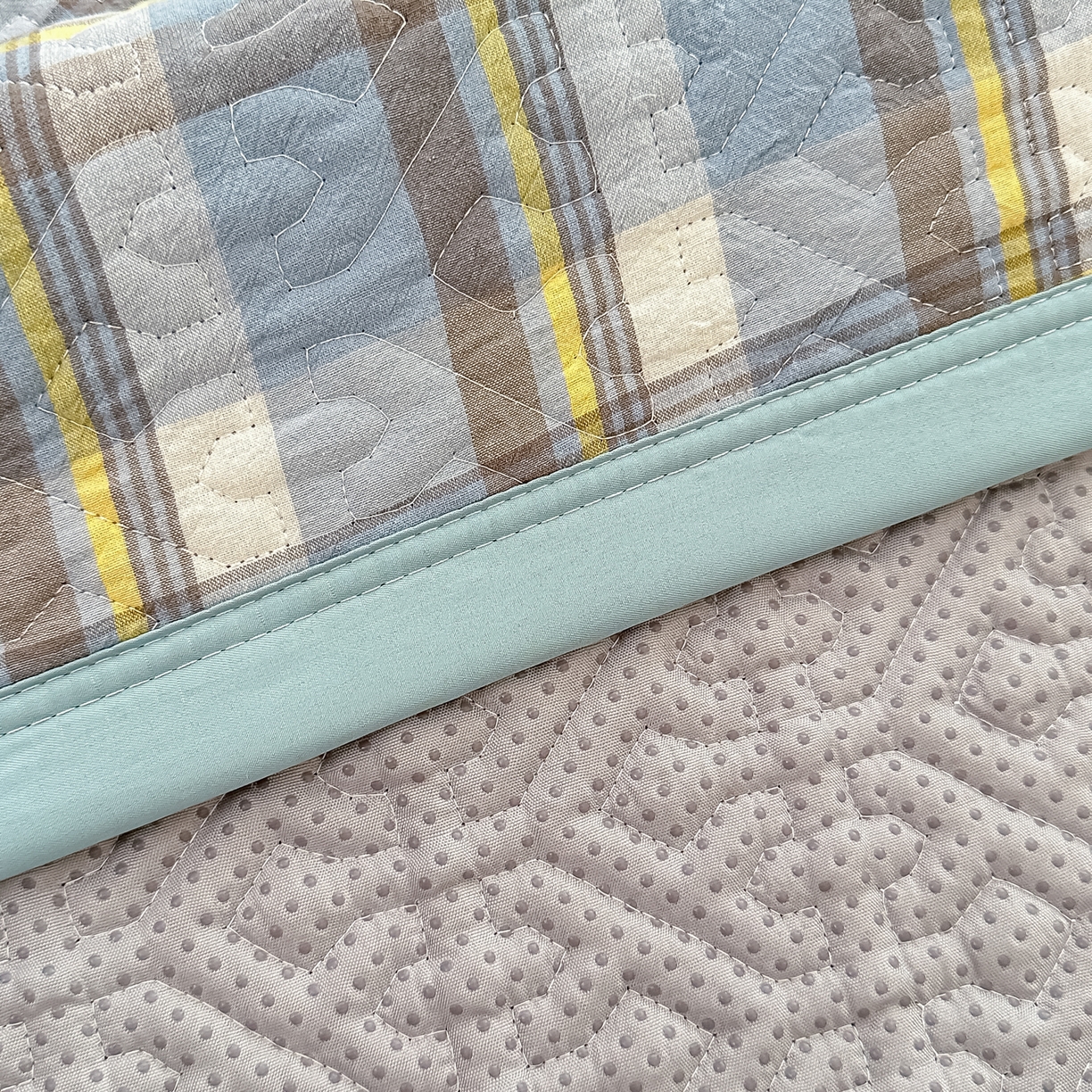 91家纺网 家纺一手货源 找家纺 手艺人家纺 2025新款全棉夹棉绗缝印花床盖炕盖系列 SX07