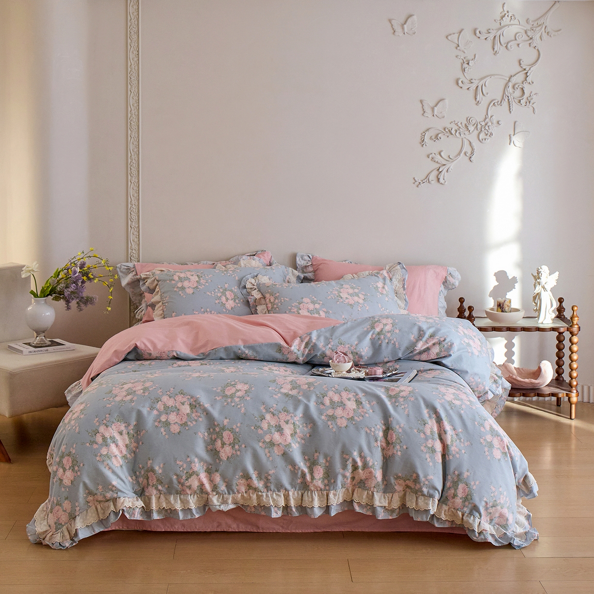 91家纺网 家纺一手货源 找家纺 梵克保罗 2026春夏新品全棉纯棉13372法式双层花边系列四件套 安妮公主·兰