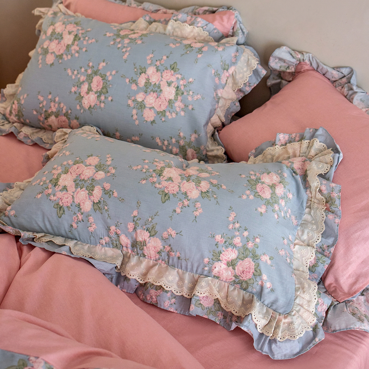 91家纺网 家纺一手货源 找家纺 梵克保罗 2026春夏新品全棉纯棉13372法式双层花边系列四件套 安妮公主·兰