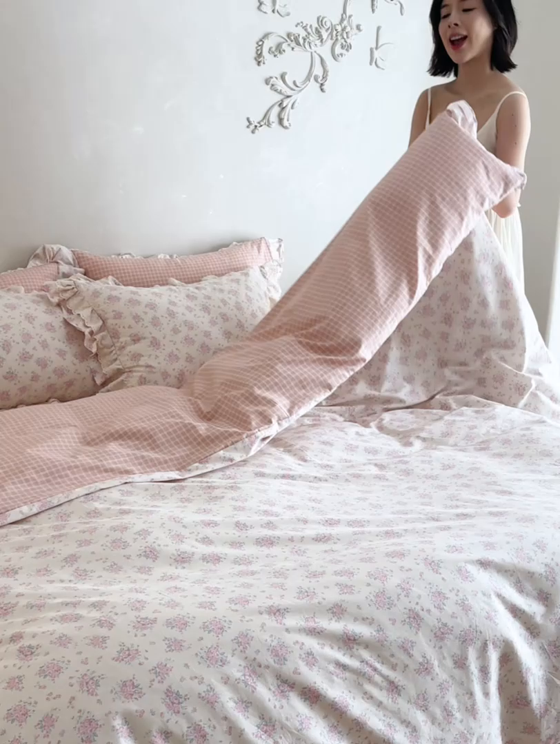 91家纺网 家纺一手货源 找家纺 梵克保罗 2026春夏新品全棉纯棉13372法式双层花边系列四件套 柔情花梦·粉