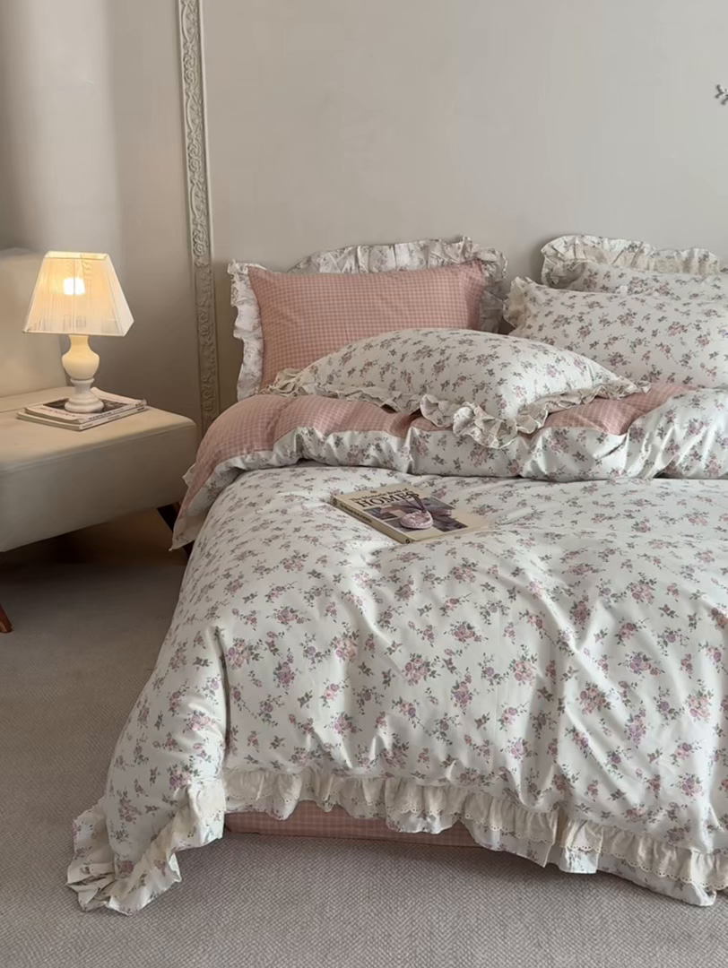 91家纺网 家纺一手货源 找家纺 梵克保罗 2026春夏新品全棉纯棉13372法式双层花边系列四件套 伊人飘香